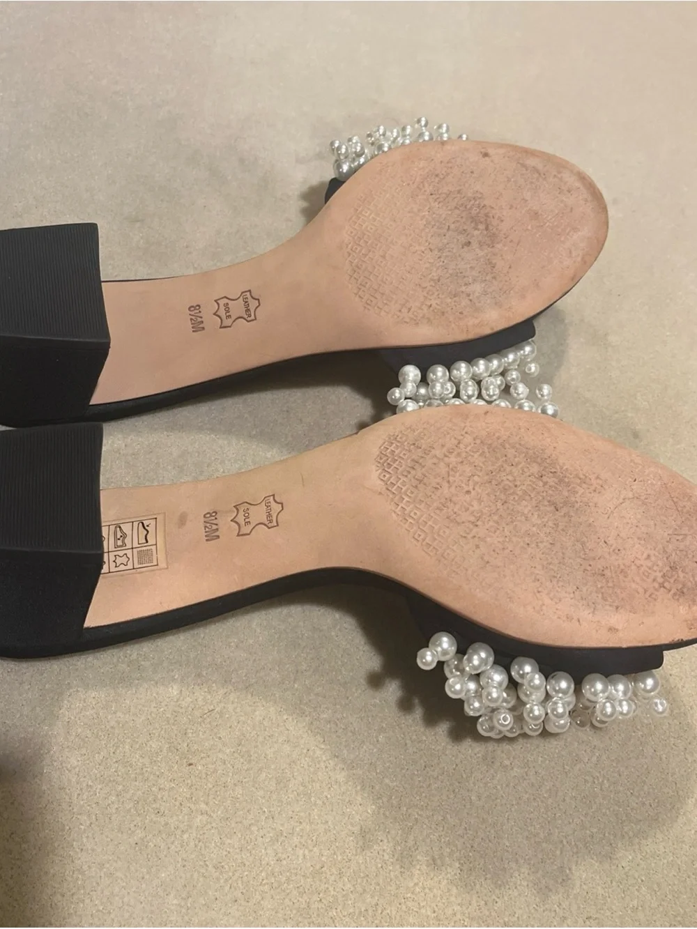 Tory Burch black slide